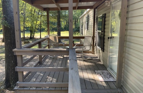 Pelican House | Hooks Place