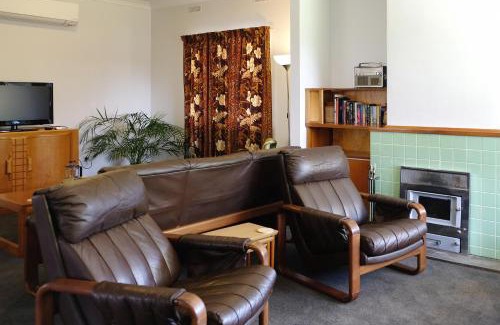 Aldgate House | Hoopers Cottage