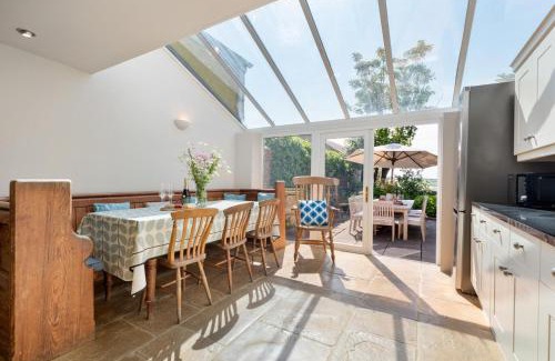 St Brides House | Hoopers Cottage