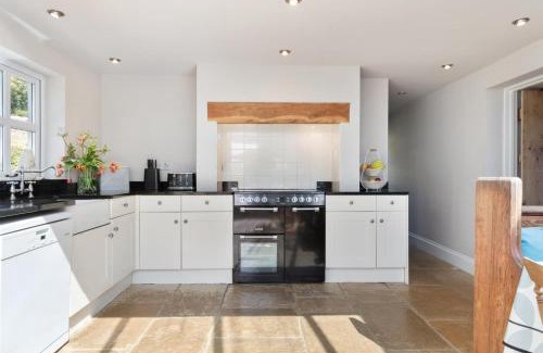 St Brides House | Hoopers Cottage