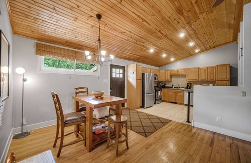 Miller Beach House | Hoosier Home - 5 min walk to the beach