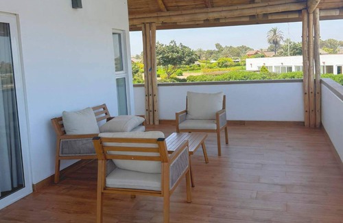 Ica House | Hop Honolulu Exclusiva Oasis y Playa en Chincha