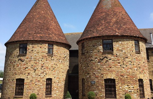 Sittingbourne Cottage | HOP HOUSE, family friendly, luxury holiday cottage in Oad Street