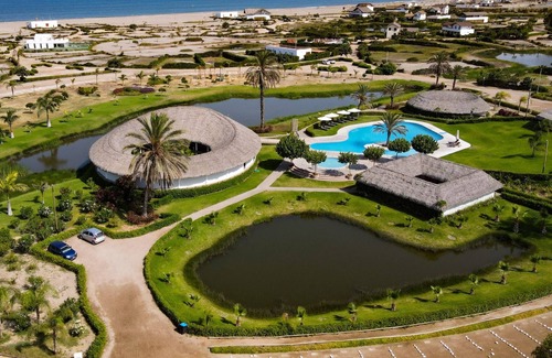 Ica House | HOP Solarena: Classic Charm with Lagoon View