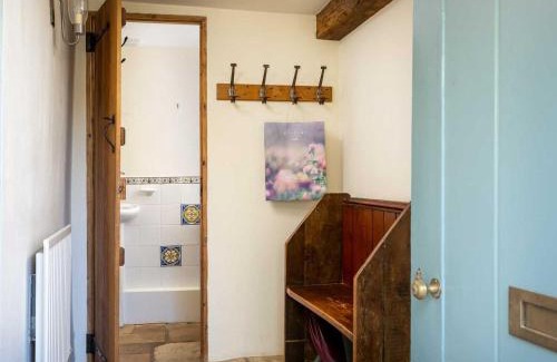 Longborough House | Hope Cottage