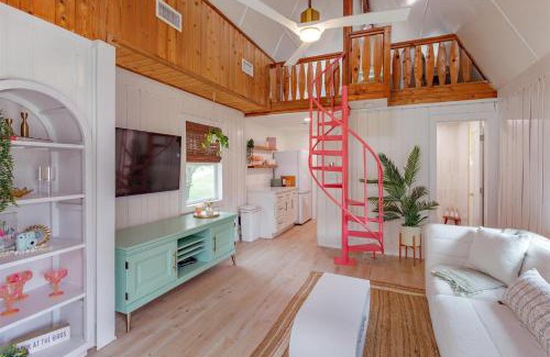Vacation Village House | Hope House- Vacation Village 1 Bedroom with Loft