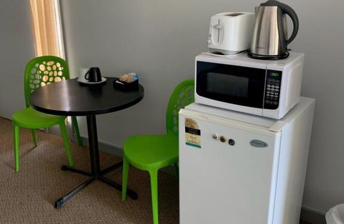 Hopetoun Hotel | HOPETOUN COMMUNITY HOTEL MOTEL