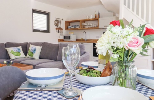 Dover Cottage | HOPKINS AT THE HOMESTEAD, pet friendly, with a garden in Dover