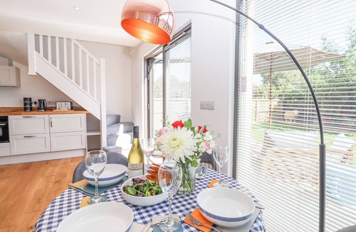 Dover Cottage | HOPKINS AT THE HOMESTEAD, pet friendly, with a garden in Dover