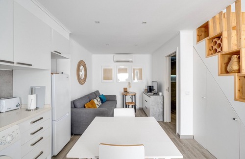Alcochete Apartment | Hopstays - Alcochete