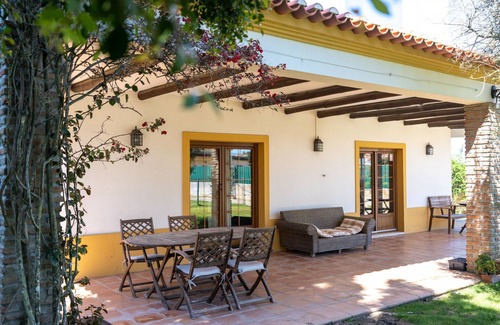 Palmela Ski Chalet | Hopstays - Palmela Quinta das Oliveiras