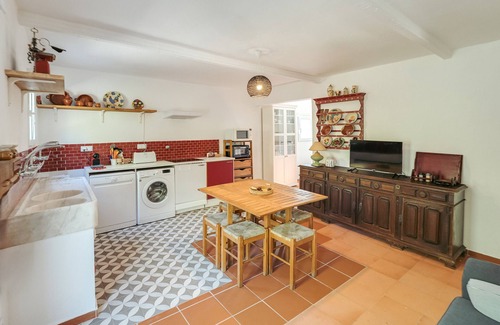 Setubal Villa | Hopstays - Quinta de Zanão House