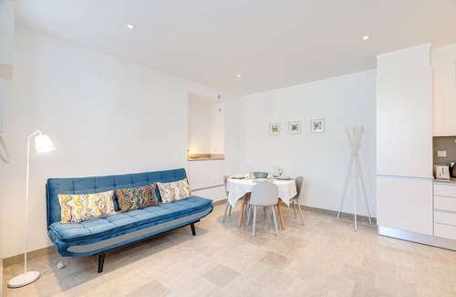 Trafaria Apartment | Hopstays - Trafaria Rio Pearl 45