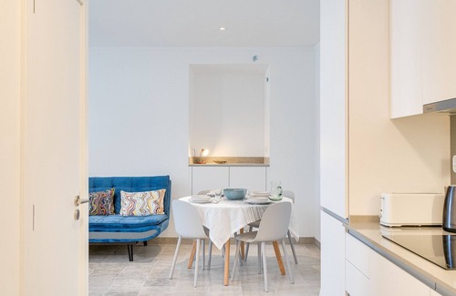 Trafaria Apartment | Hopstays - Trafaria Rio Pearl 45