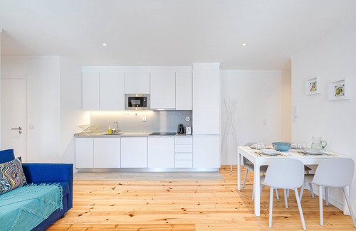 Trafaria Apartment | Hopstays - Trafaria Rio Pearl 47