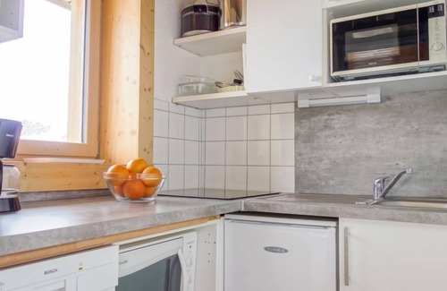 Les Almes Apartment | Horizon 2000 (Le Lac) by Interhome