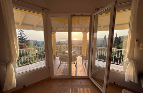 Kavvadades Villa | Horizon Breeze: hilltop villa, near Arillas with sea views Pool and garden