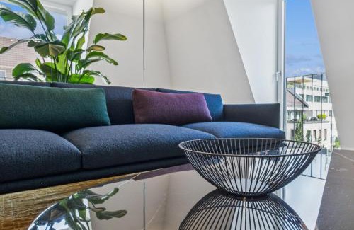 Old Town Apartment | Horizon Home Löwenstrasse Penthouse
