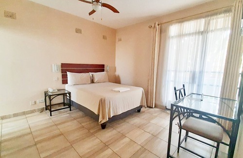 Harare Hotel | Horizon Inn