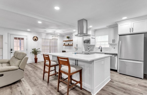 Elmo House | Horizon Retreat Nr Lake Ray Hubbard - Rockwall/Heath/Dallas.n4bed 3bath 2000 sq