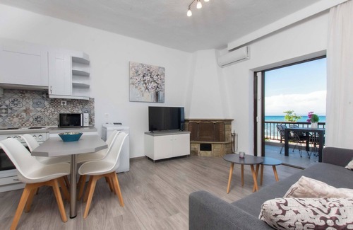 Pefkochori Apartment | Horizon Seafront Pefkochori