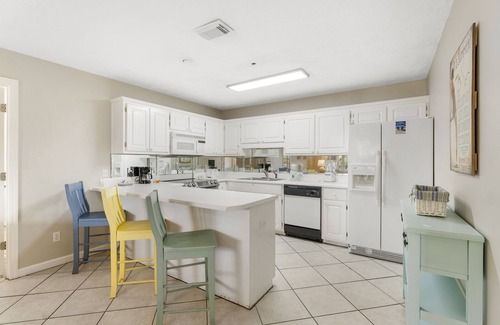 Open Sands Condo | Horizon South 56-206: 2 Bed, 2 Bath + Built-In Bunk Bed!