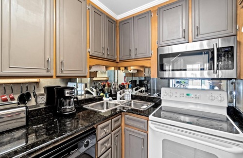 West Panama City Beach Condo | Horizon South 53C - Budget Friendly, Beach, 4 Pools, Free Activities Included