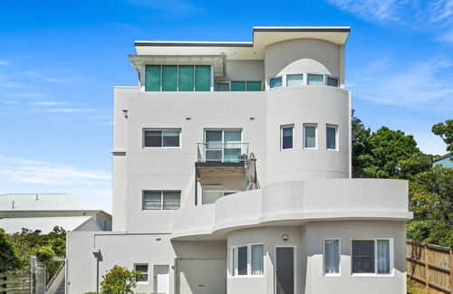 Wamberal Apartment | Horizons