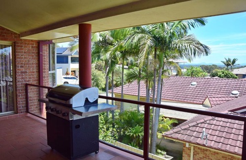 South West Rocks House | Horizons - Bring your own linen