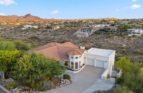 Fountain Hills House | Horizons & Sunsets 5BR Retreat House