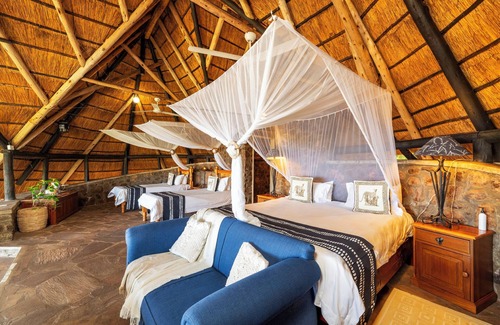 Kariba Cabin | Hornbill Lodge
