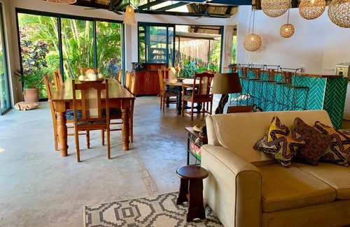 Kariba Cabin | Hornbill Lodge