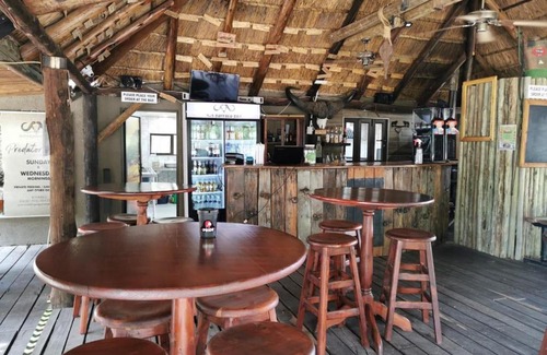 Bela-Bela Cabin | Hornbill Private Lodge Mabalingwe