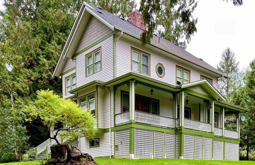 Sardis Villa | ?Hornby Lake Estate w/AC-5Bed Private Lakehouse?
