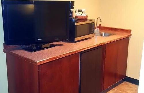 McCook Hotel | Horse Creek Inn