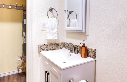 Weatherford House | Horse-Friendly Weatherford Oasis w/ Splash Pool