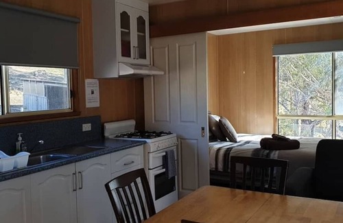 Mount Rumney Cabin | Horse Haven - Mt Rumney Escapes
