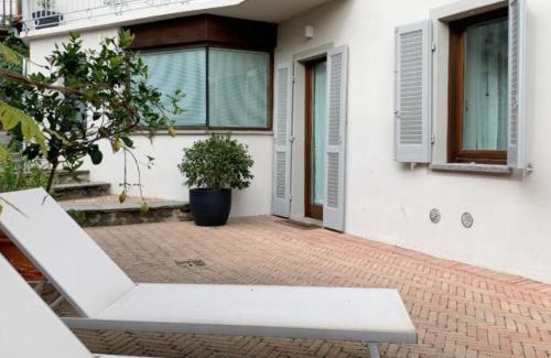 Chiaverano Villa | Horse Shoe House