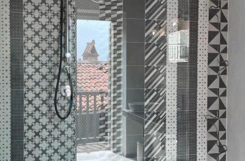 Chiaverano Villa | Horse Shoe House