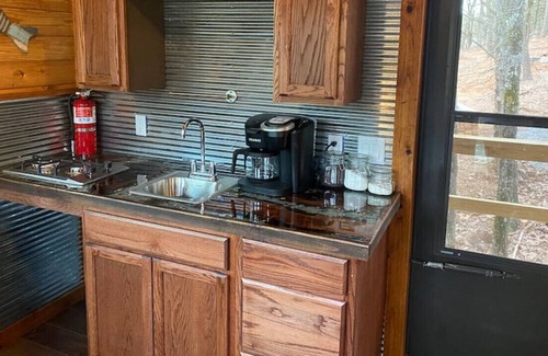 Alix Cabin | Horsehead Waterfall Cabin One!