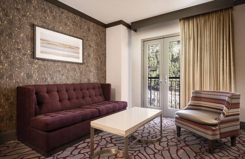 Black Hawk Hotel | Horseshoe Black Hawk