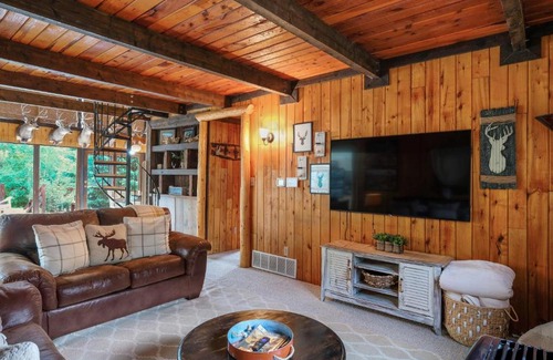 Del Norte House | Horseshoe Mountain Hideaway