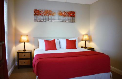 Loma House | Horsethief Retreat Ev Charger, Bbq Grill Patio!