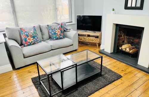 Horsforth House | Horsforth Lodge