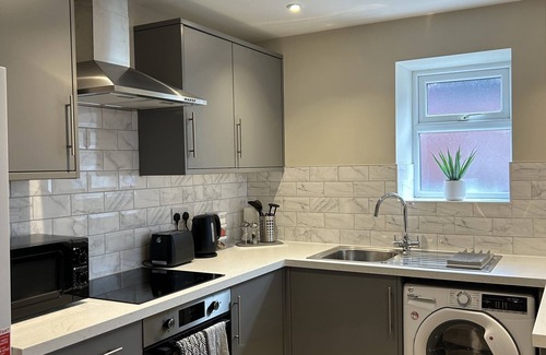 Horsham Apartment | Horsham - Cosy, 1 bedroom apartment