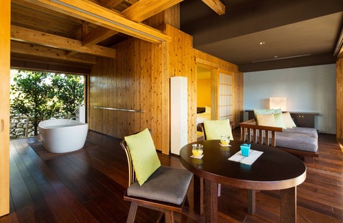Taketomi-jima Taketomi-cho Cabin | HOSHINOYA Taketomi Island