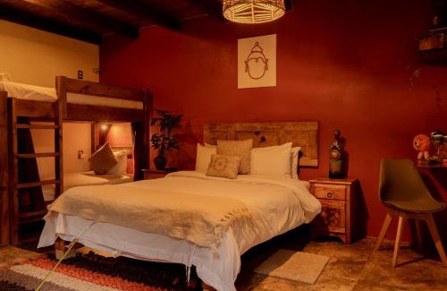 Del Cerrillo House | Hospedaje Boutique Paz Creativa