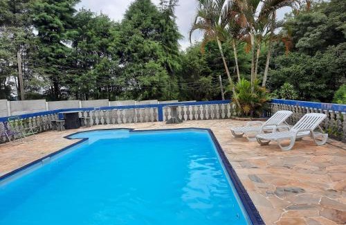 Sao Roque House | Hospedagem Chalé pousada Chácara Cantinho do Mozão