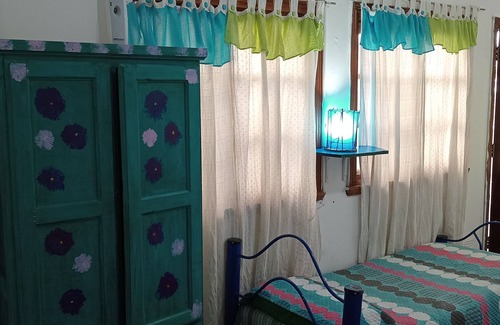 Flores Hotel | Hospedaje La Rana
