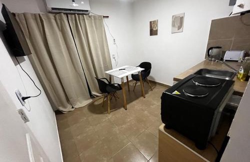 La Union Apartment | hospedaje LH primero E a 15 minutos del aeropuerto ezeiza
